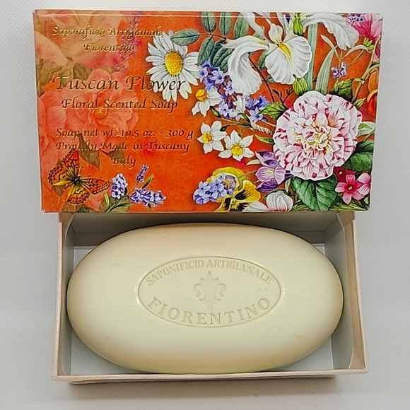 Tuscan Flower Floral Scented Soap 300 gr - Picture 1 of 5